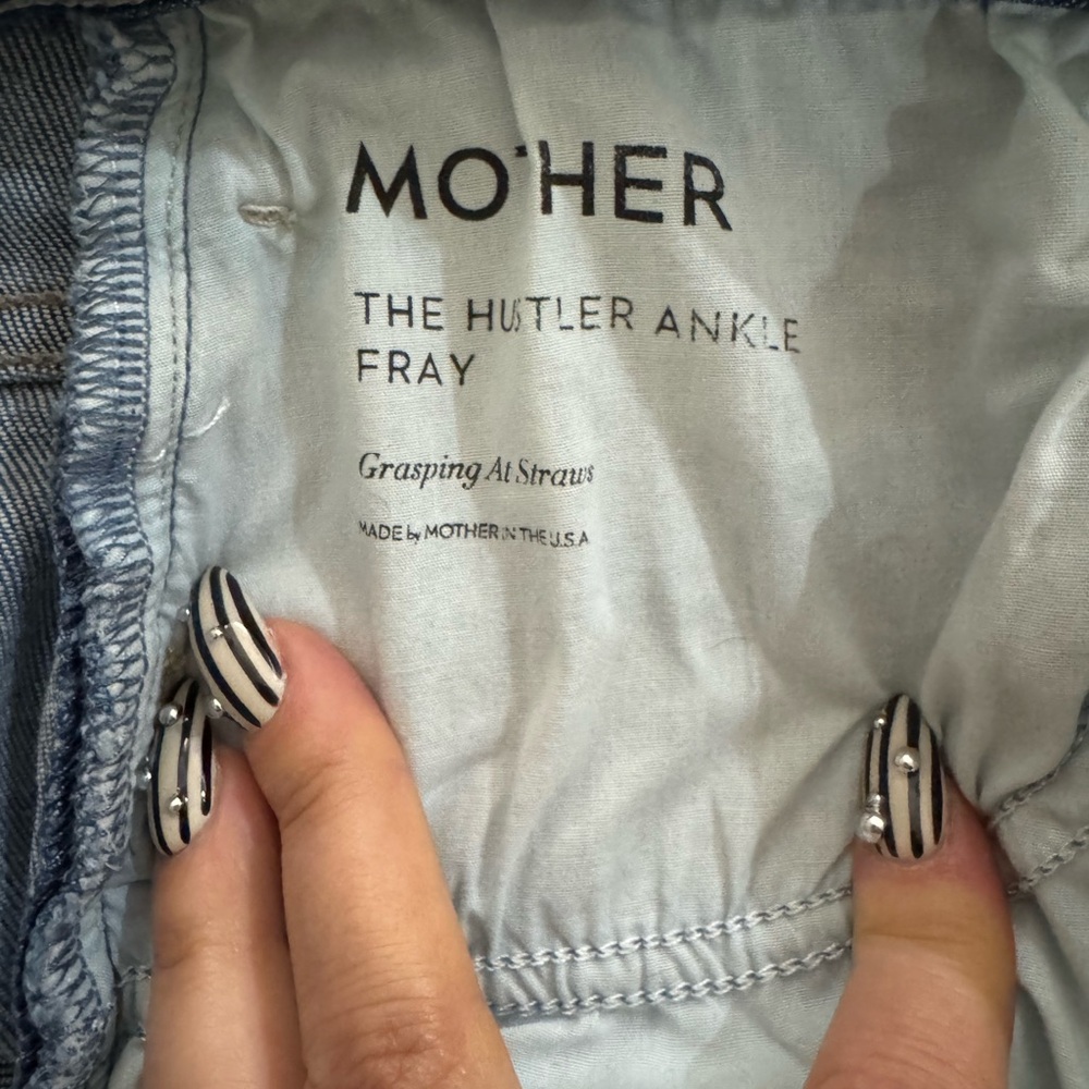 MOTHER Hustler Ankle Fray Jeans - Picture 6 of 10